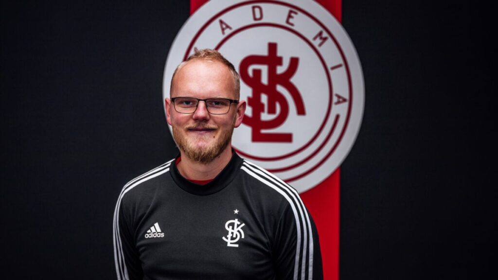 Trener #DlaPrzyszłości – Jakub Wróblewski