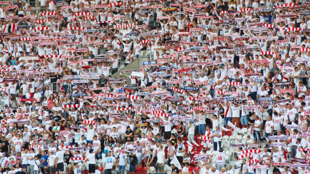 Kibice ŁKS-u znów dali radę! Przed nami trzeci cel