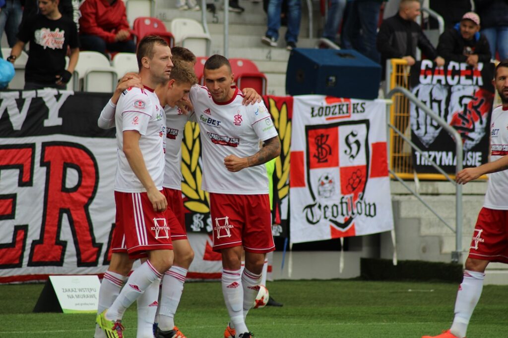 Pojedynek beniaminków na szczycie 2 ligi