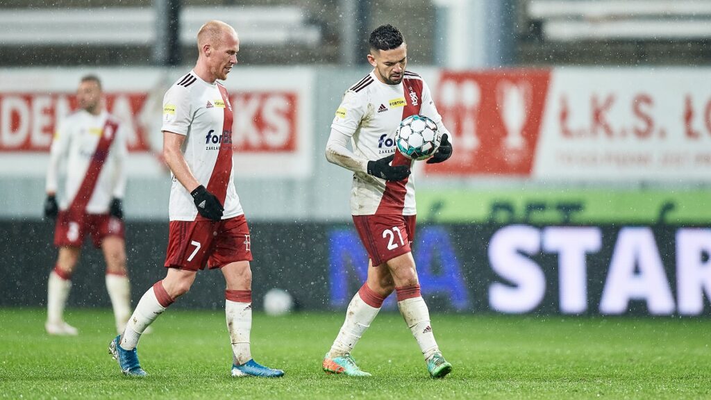 Kosztowne błędy. ŁKS – Arka Gdynia 1:2