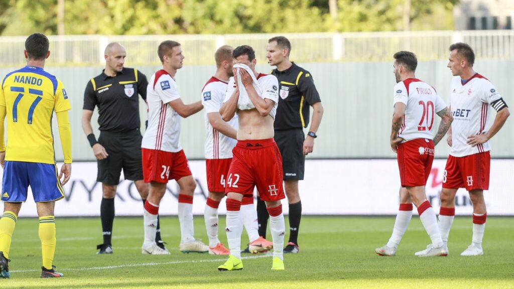 Blamaż zamiast przełamania. ŁKS – Arka Gdynia 1:4