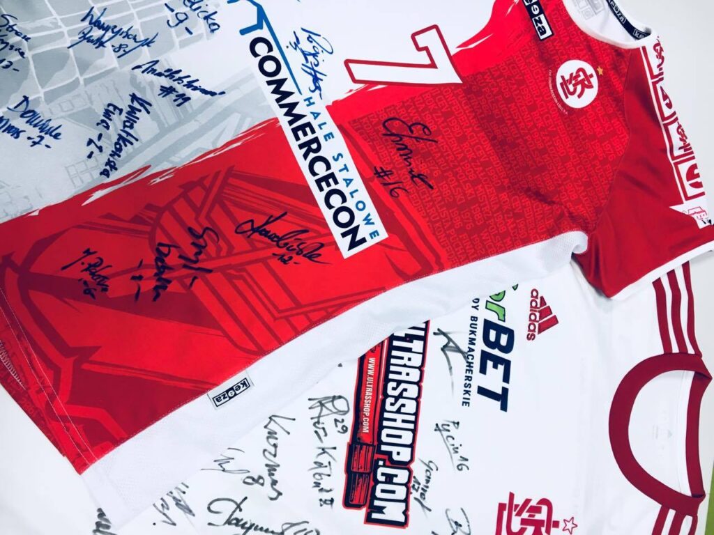 ŁKS wspiera Bazarek na rzecz hospicjów