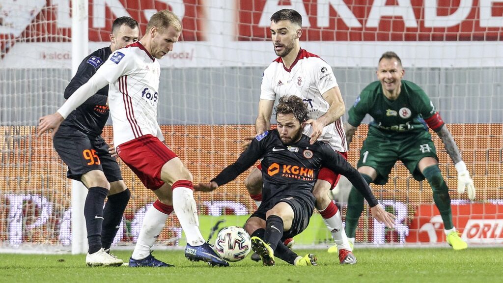 „Sagan” zmorą „Miedziowych”. Historia meczów z Zagłębiem w pigułce