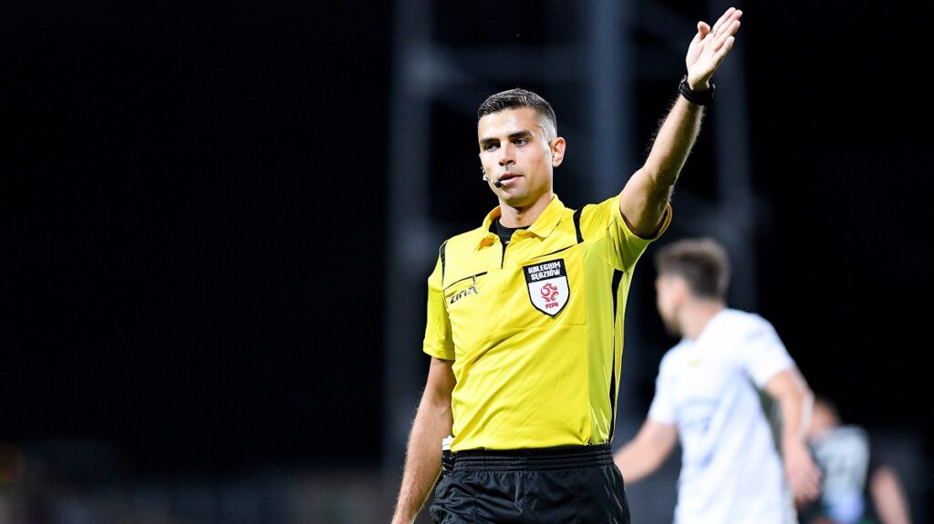 Łukasz Kuźma sędzią meczu z Sandecją