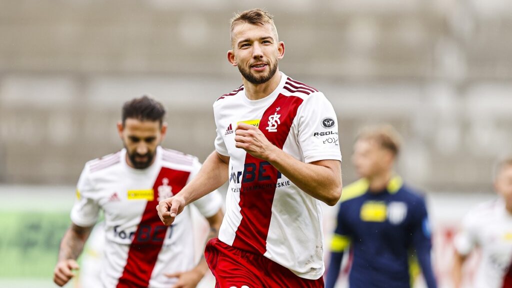 Najwięcej meczów z Arką – Tosik. Najwięcej goli – Sekulski