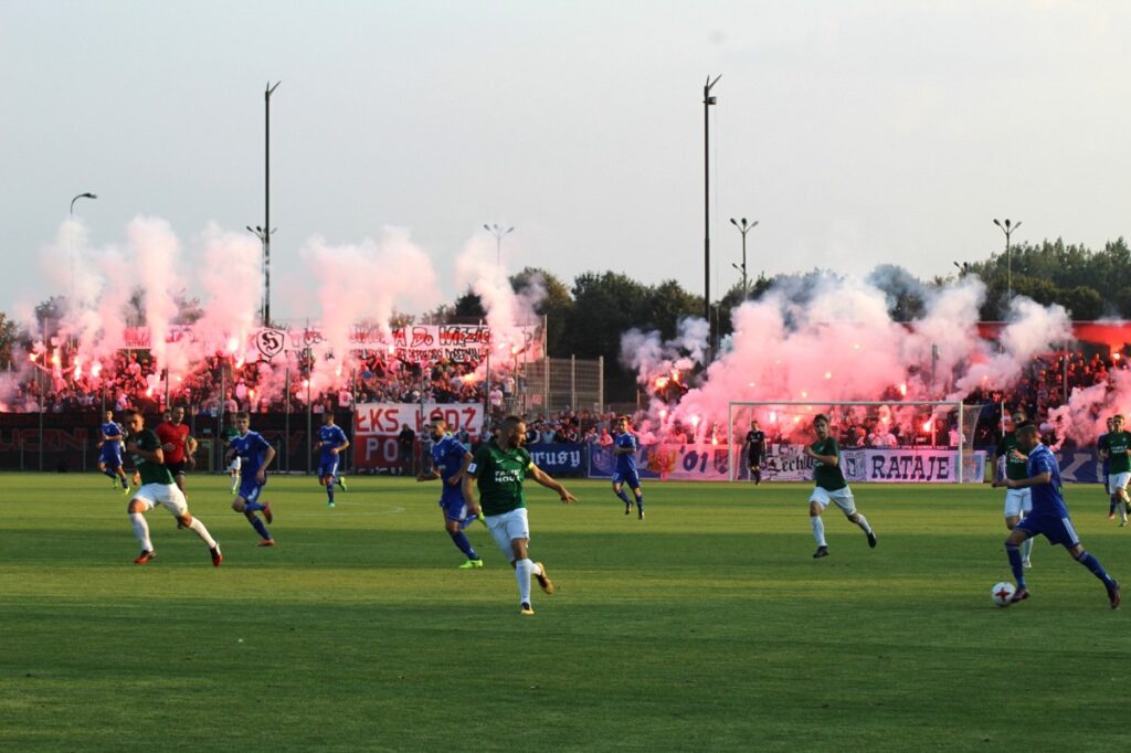 Punkt wywalczony na boisku lidera. Warta 0:0 ŁKS