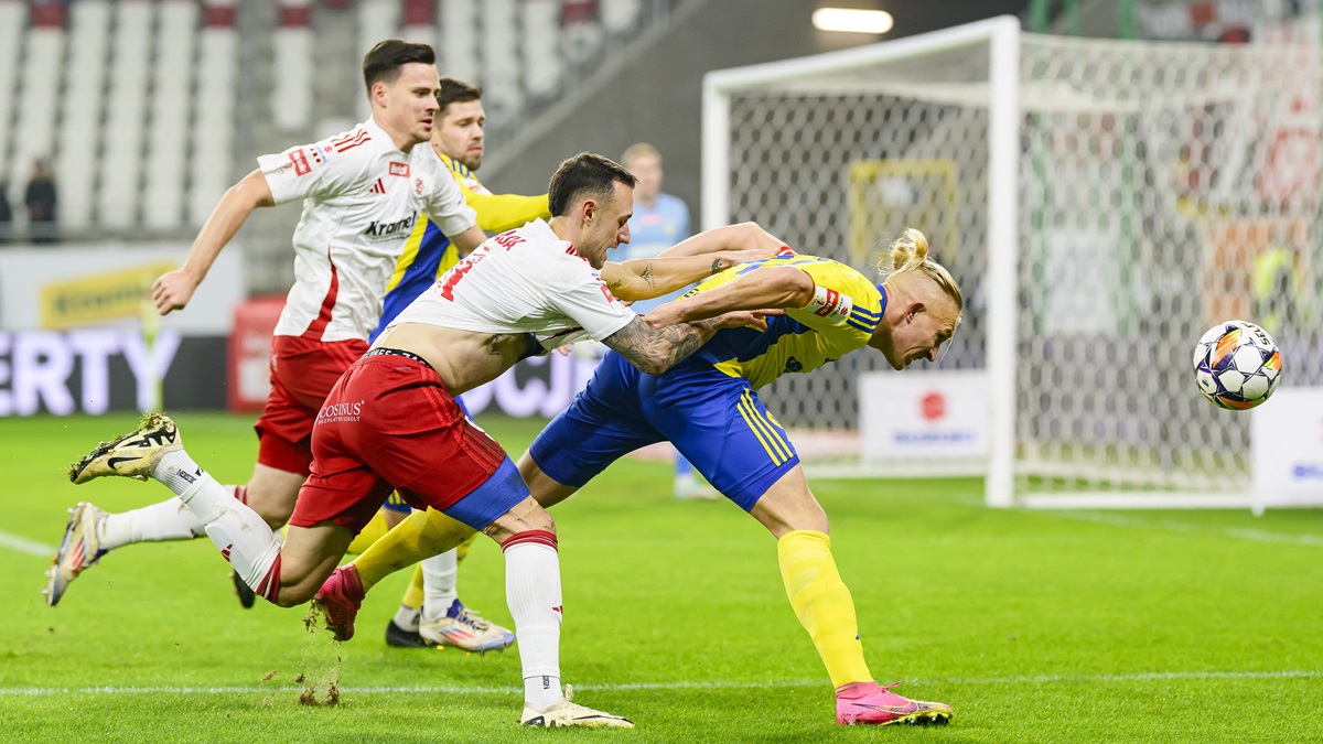 Skrót meczu: ŁKS – Arka 0:2