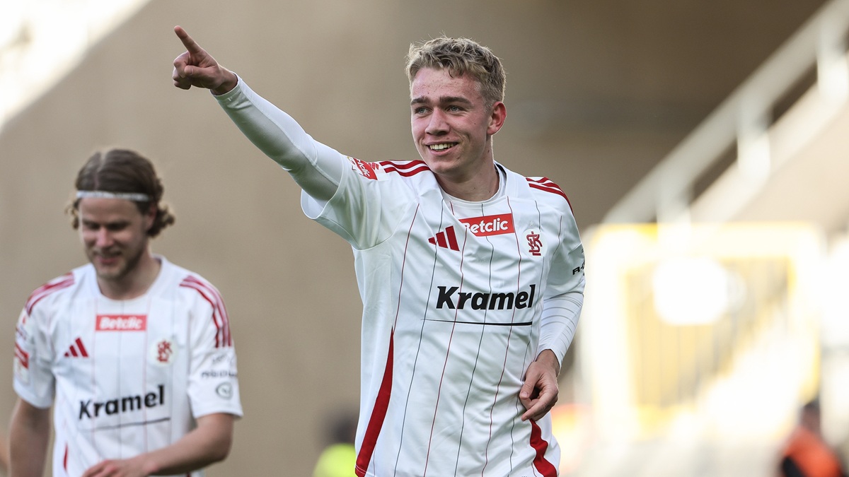 Mateusz Wzięch nominowany do tytułu Piłkarza Maja w Betclic 1. Lidze
