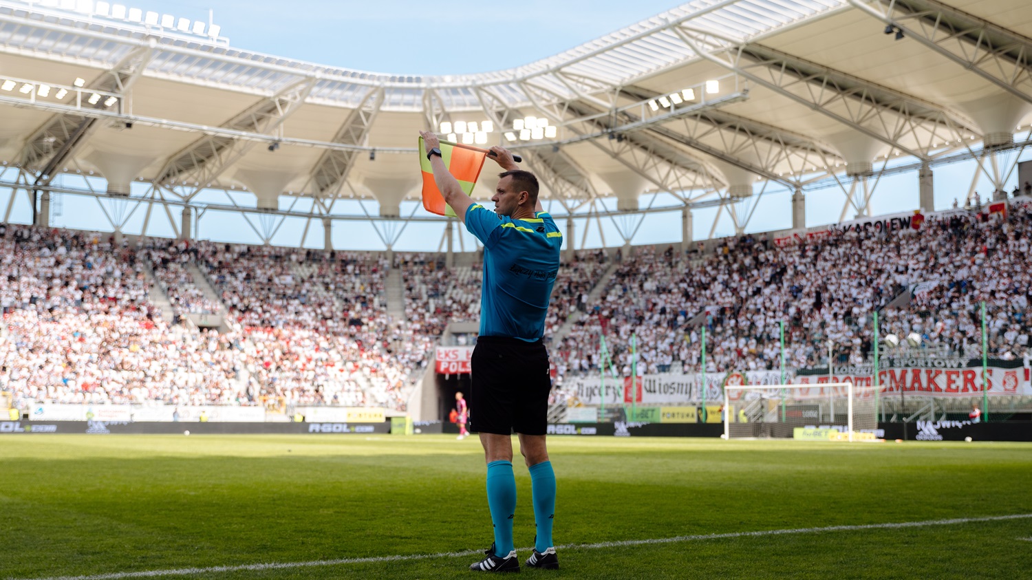 Filip Kaliszewski sędziuje mecz ze Stalą Rzeszów