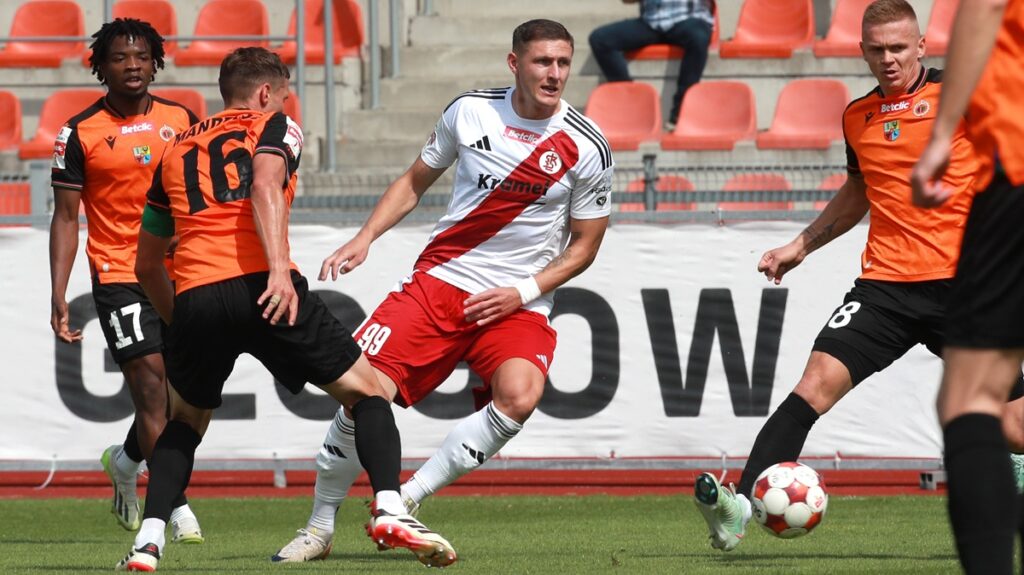 Skrót meczu Chrobry – ŁKS 2:1