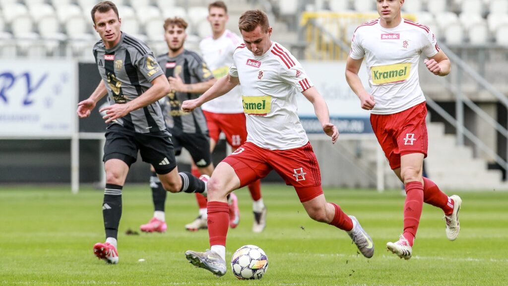 Kacper Terlecki wraca z wypożyczenia