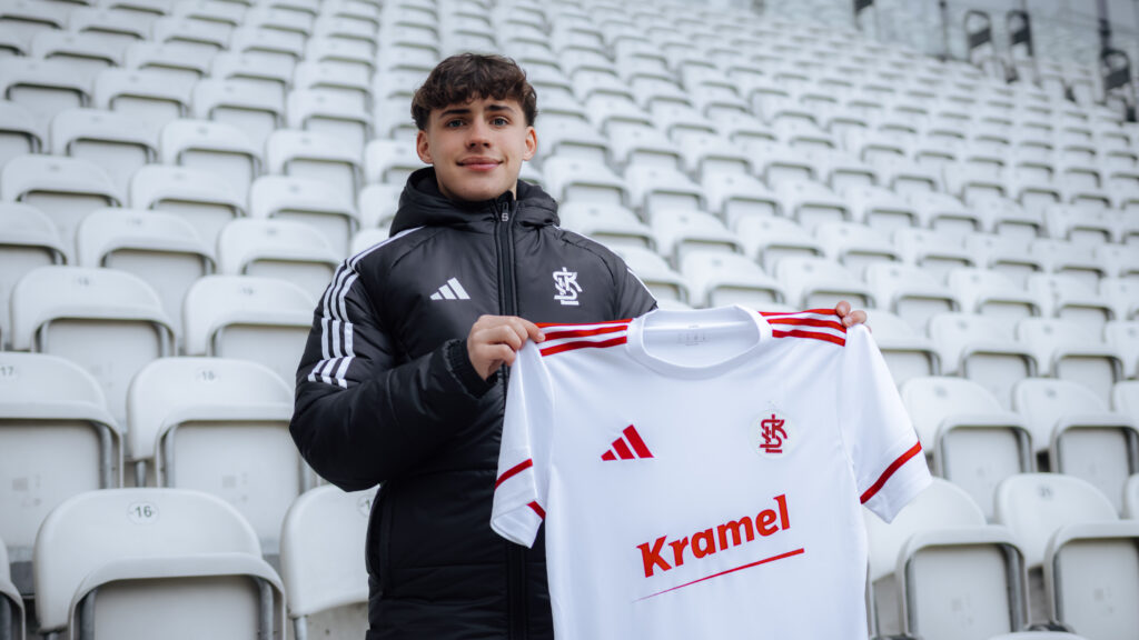 Okładka artykułu - Jan Kniat zagra w ŁKS II Łódź