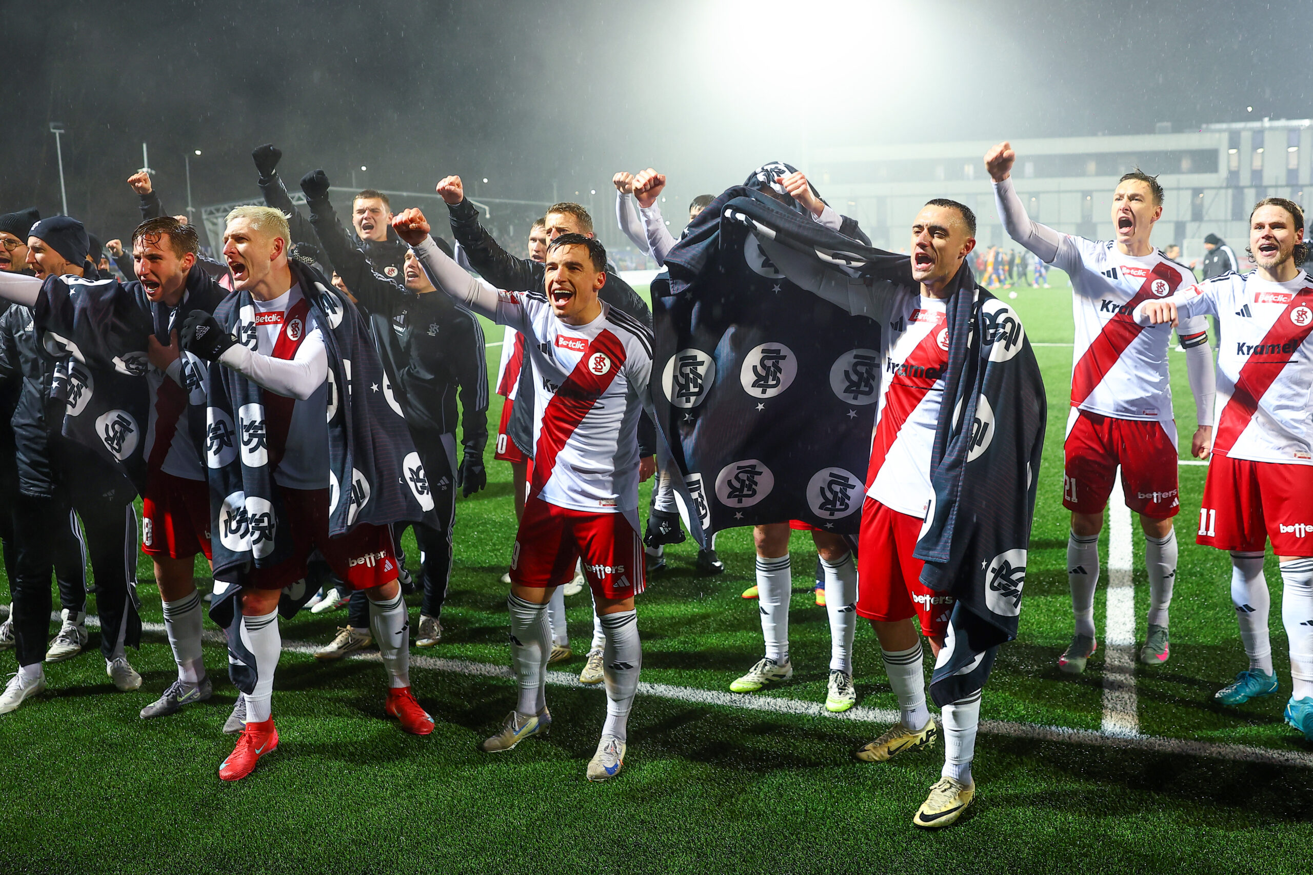 Skrót meczu: Polonia Bytom – ŁKS 2:3