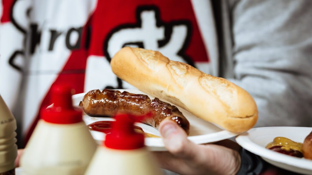 Okładka artykułu - Co zjesz na meczu z Odrą