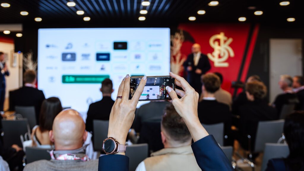 Okładka artykułu - Czwarte spotkanie Klubu Biznesu ŁKS