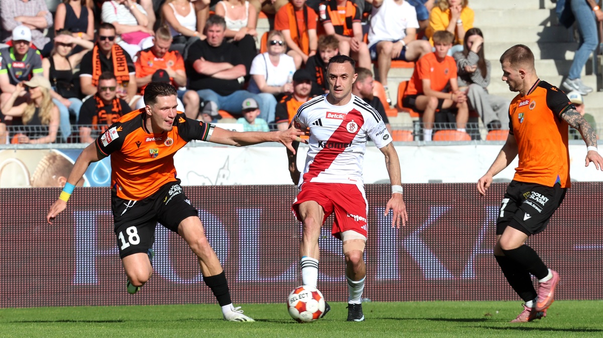 Okładka artykułu - Baraże Betclic 1 Liga: Chrobry – ŁKS 1:1 k. 5:4